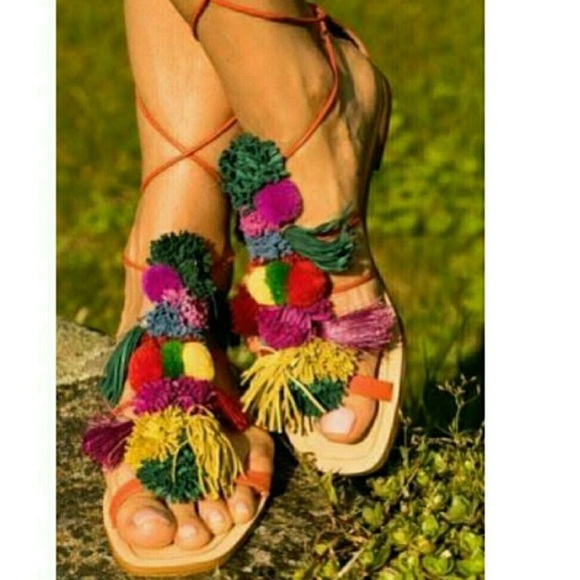 Zara Shoes - ZARA 100% LEATHER LACE UP POM POM SANDAL